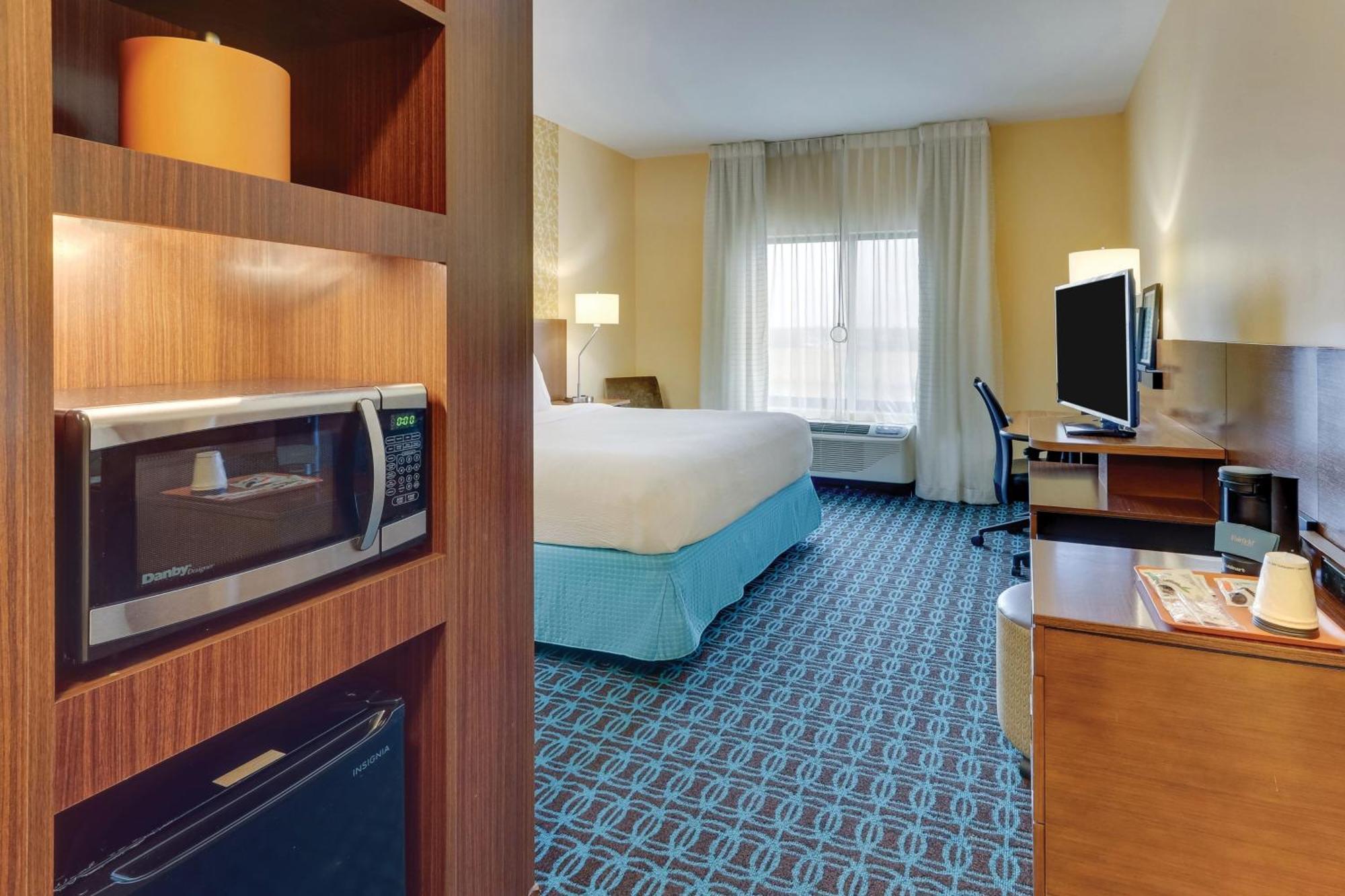 Fairfield Inn & Suites By Marriott Dunn I-95 Екстериор снимка